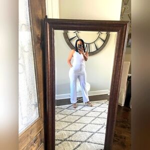 🤍Elegant White V- Neck Halter Jumpsuit